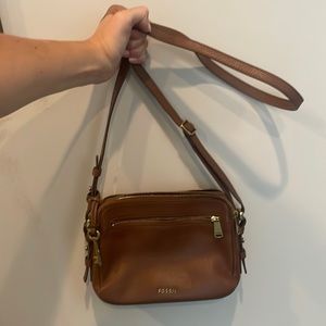 FOSSIL brown leather crossbody
